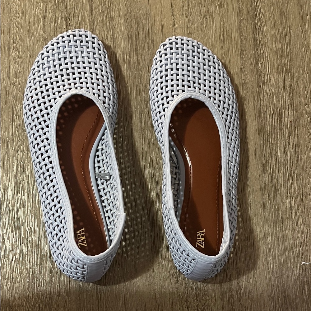 Zara Women's light blue Woven Flats